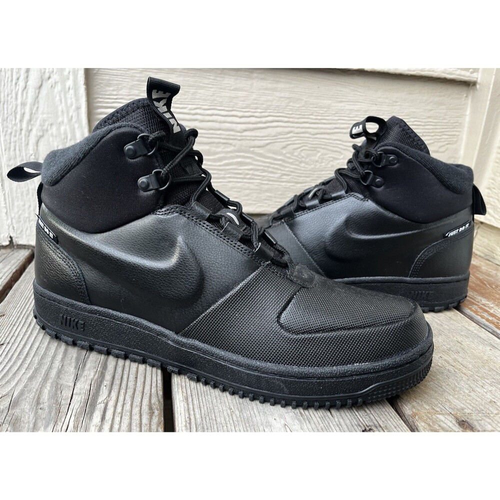 Nike Path WNTR Winter Men's 10.5/11 High Top Black *READ- MISMATCH SIZE*